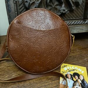 Portland Leather Meadow Embossed Honey Leather Large Circle Bag